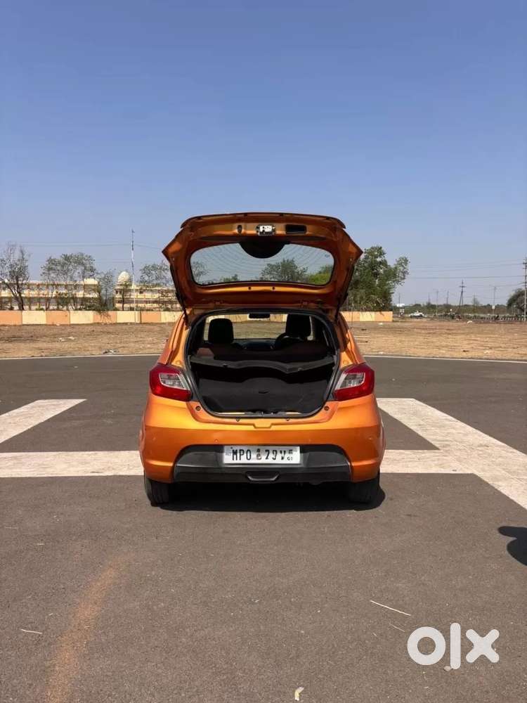 Tata Tiago Xz, 2016, Petrol
