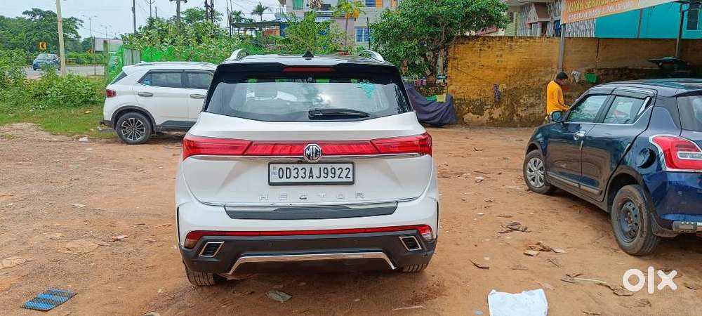Mg Hector Sharp Pro 1.5 Turbo Cvt Dual Tone, 2023, Petrol