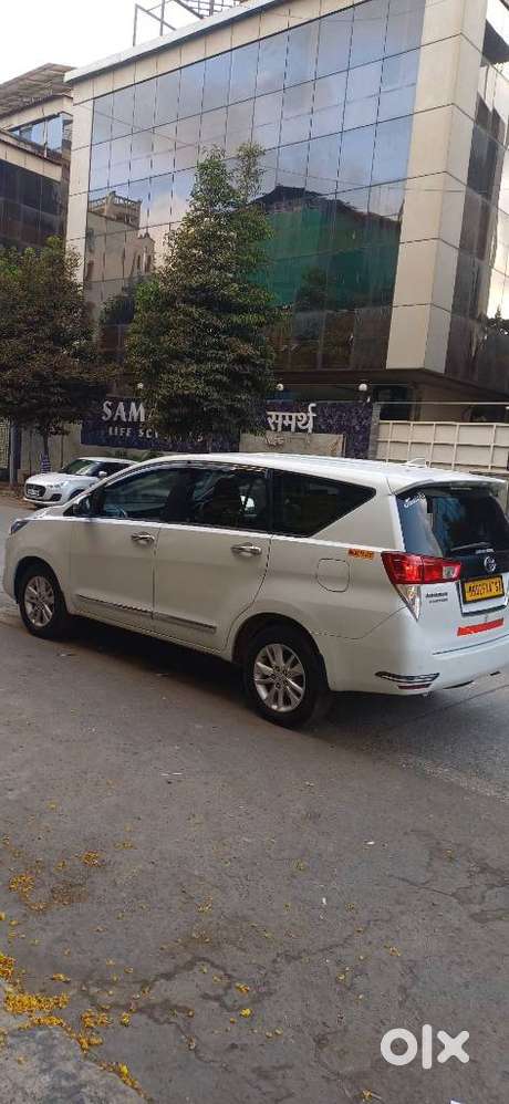 Toyota Innova Crysta 2.4 G Mt, 2023, Diesel