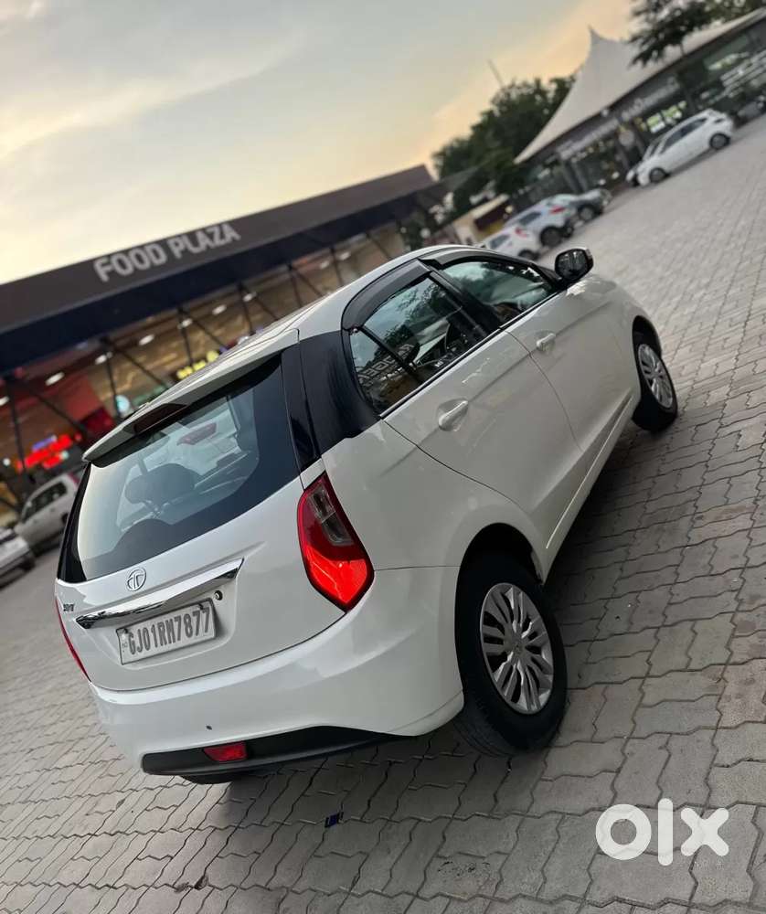 Tata Bolt Revotron Xt, 2016, Petrol