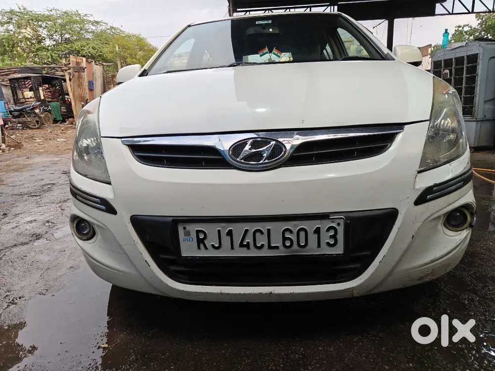 Hyundai I20 Magna 2011 Car