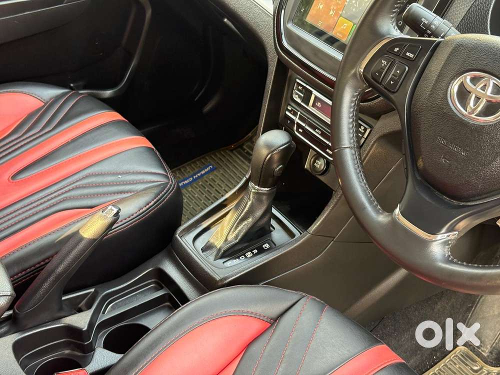 Toyota Urban Cruiser 1.5 Premium Grade At, 2021, Petrol