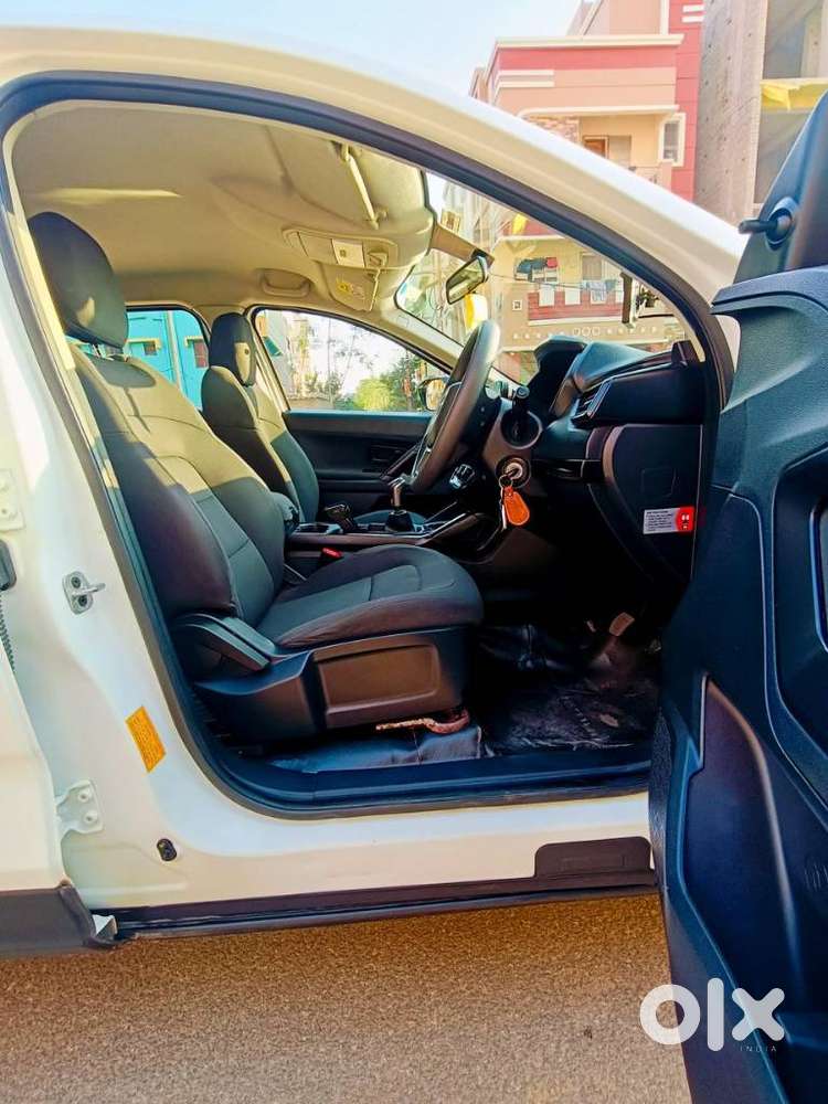 Tata Harrier Xe, 2021, Diesel