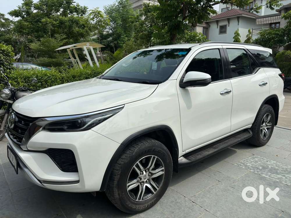 Toyota Fortuner 4x2 At 2.8 Diesel, 2023, Diesel