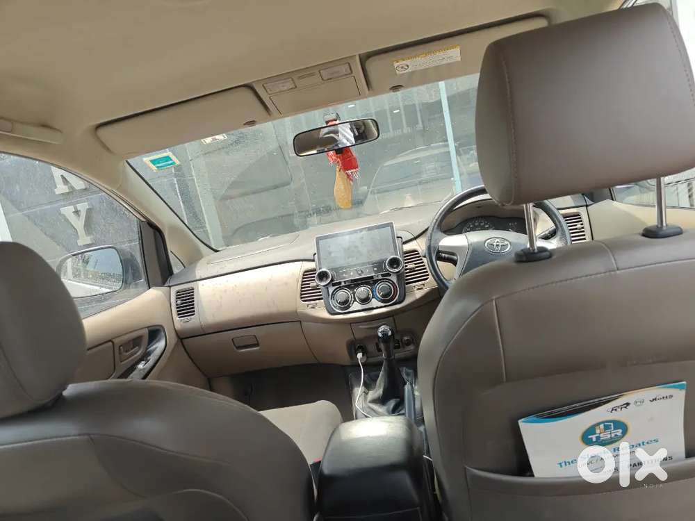 Toyota Innova 2015 Diesel Well Maintained