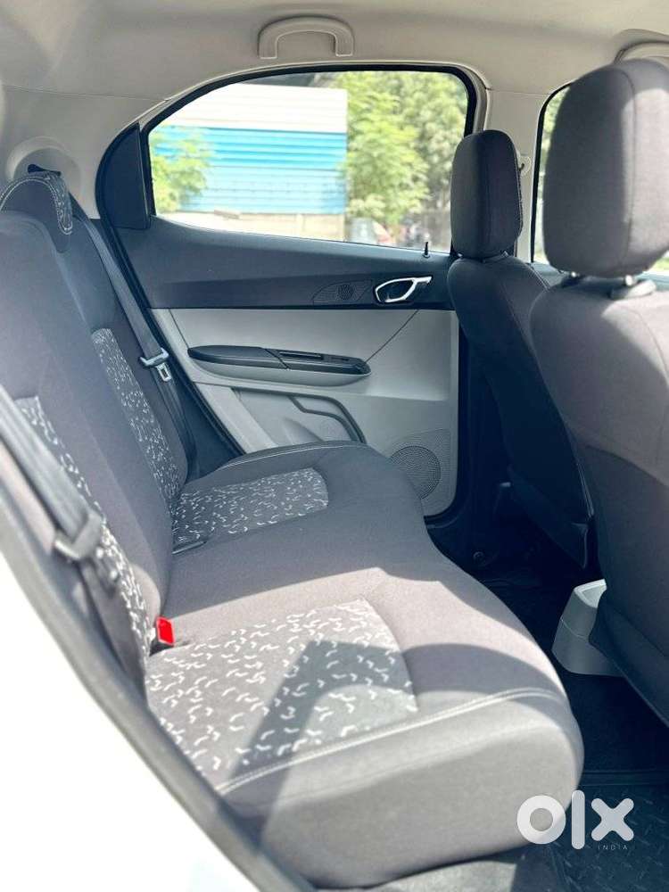Tata Tiago, 2022, Petrol
