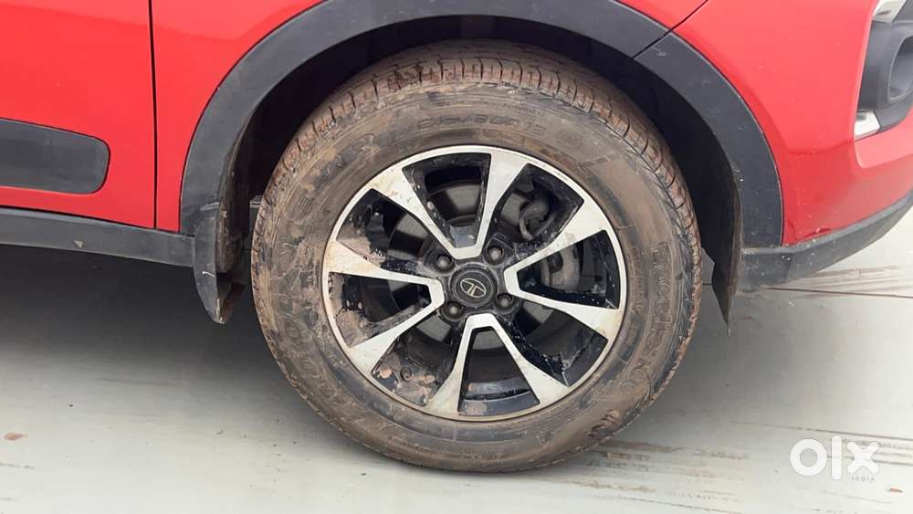 Tata Nexon 1.2 Revotron Xz Plus Dual Tone, 2020, Petrol