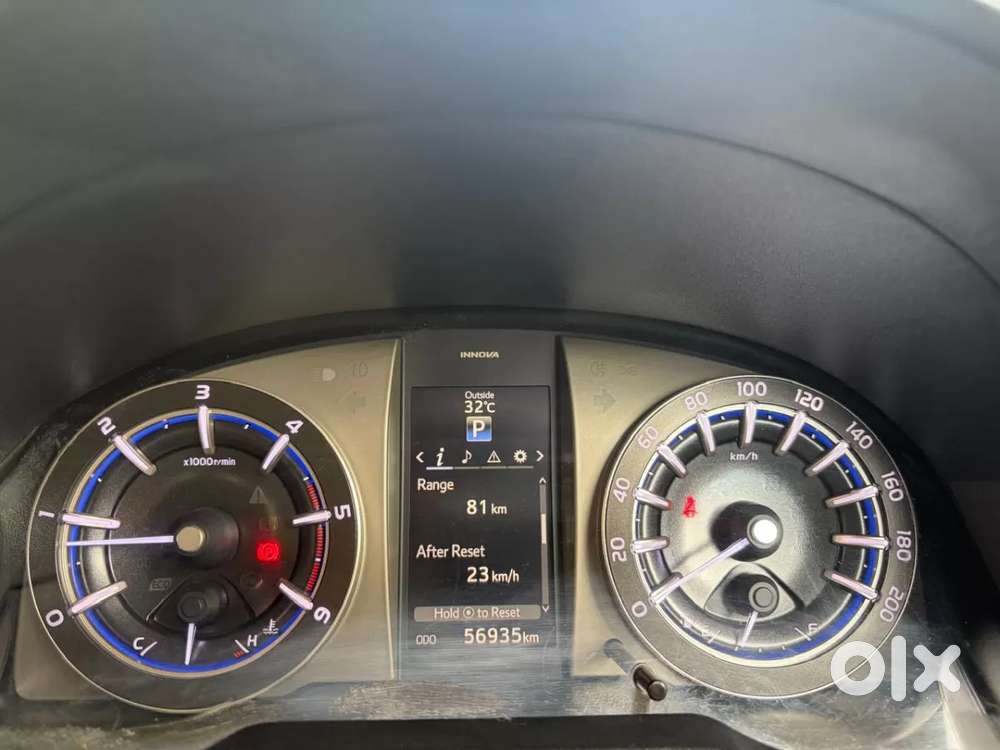 Toyota Innova Crysta [2020-ongoing] 2.4 Zx At 7 Str, 2022, Diesel