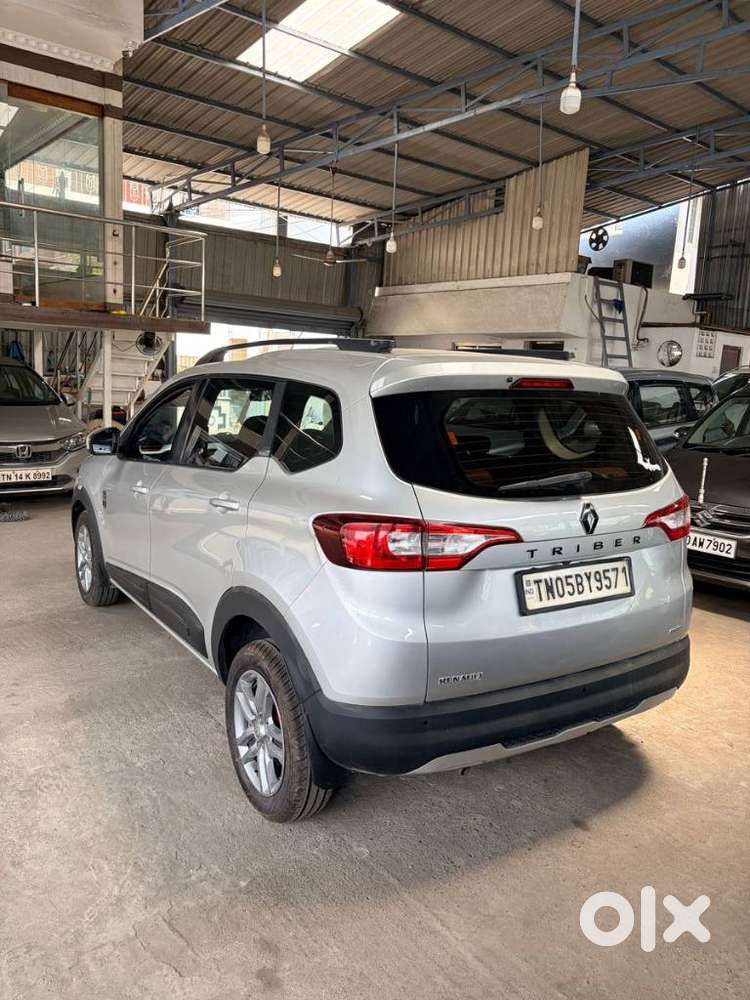 Renault Triber Rxz, 2019, Petrol