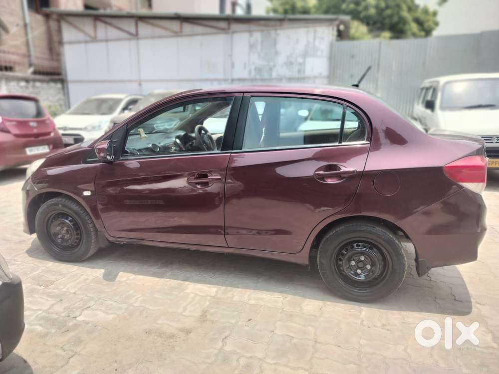 Honda Amaze, 2015, Petrol