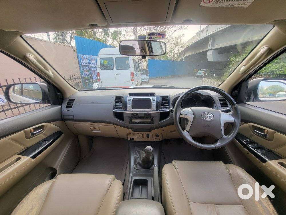 Toyota Fortuner 3.0 4x2 Mt, 2012