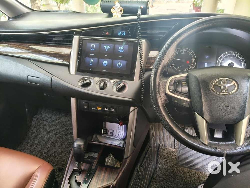 Innova Cresta 2.8 G Automatic 2017