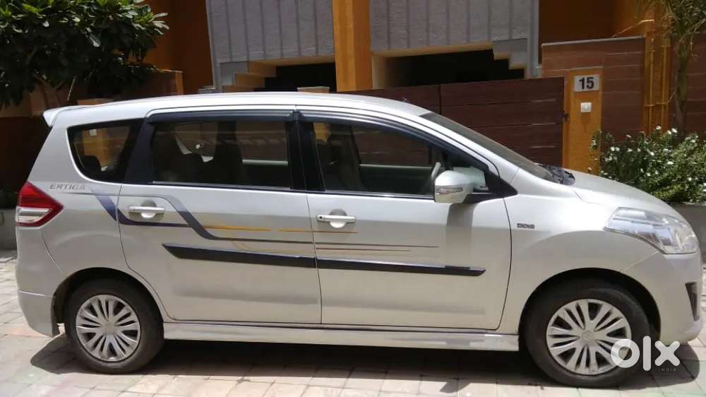Maruti Suzuki Ertiga 2013 Diesel Well Maintained,