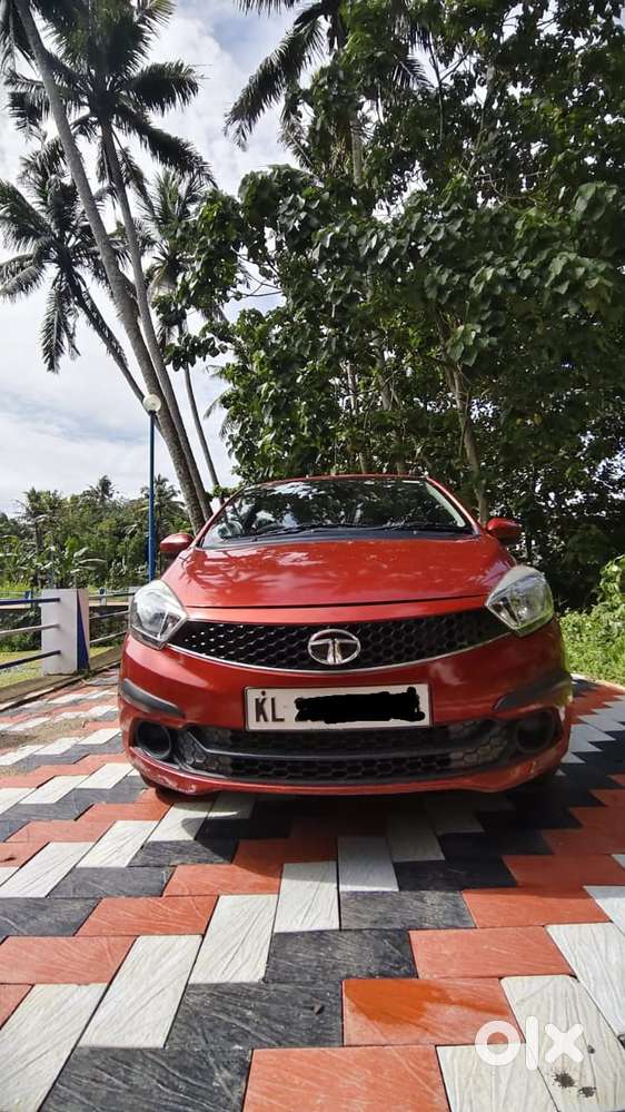 Tata Tiago 1.2 Revotron Xt, 2017, Petrol