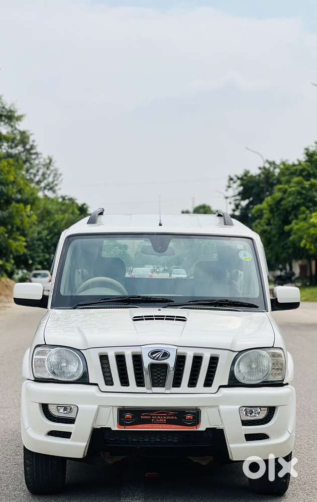 Mahindra Scorpio Vlx Air Bag Bs-iv, 2013, Petrol