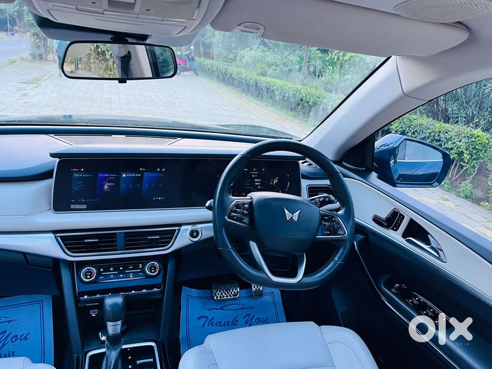 Mahindra Xuv700 2.2 Ax 7 Diesel At Luxury Pack Str, 2024, Diesel