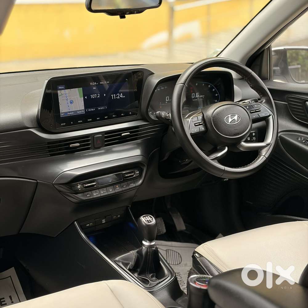 Hyundai I20 Asta (o) 1.2 Mt, 2022, Petrol