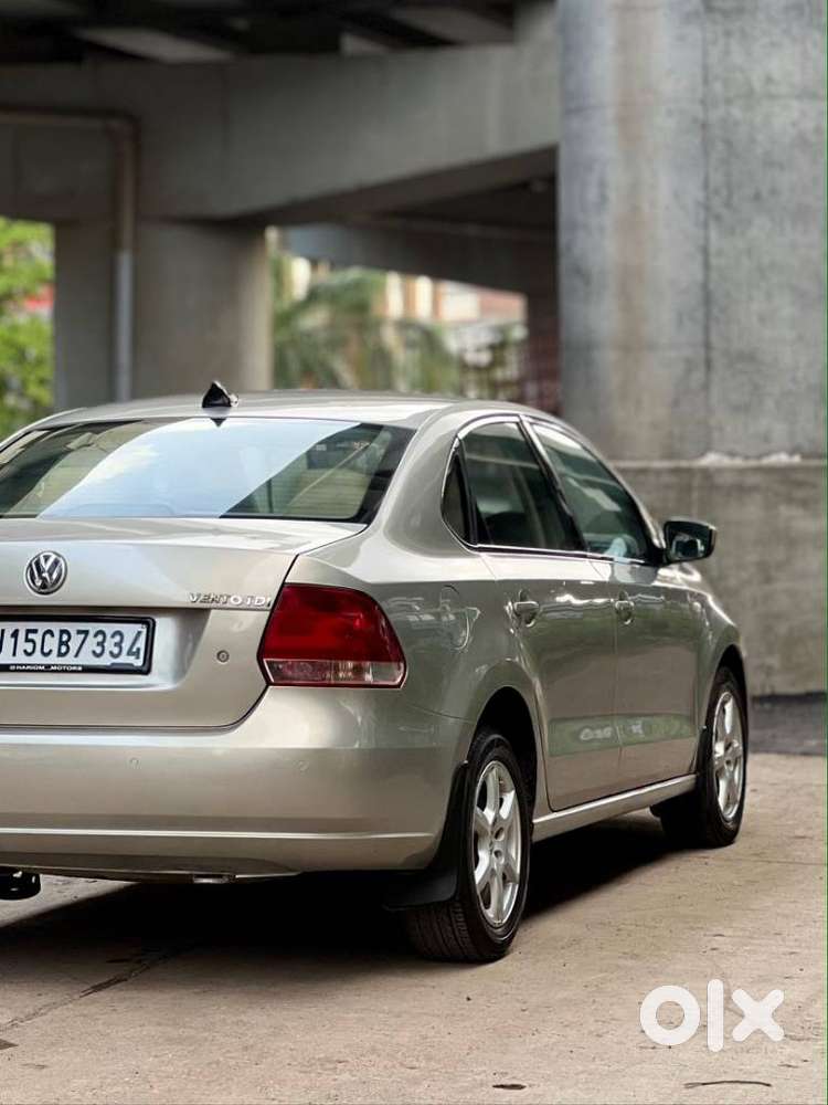 Volkswagen Vento 1.6 Highline Plus 16 Alloy, 2014, Diesel