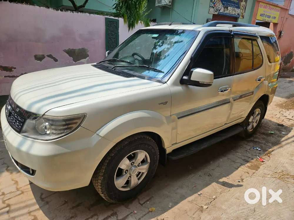 Tata Safari Storme 2018 August