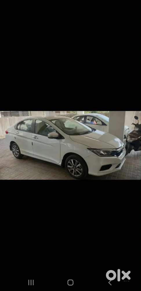Honda City 1.5 V 2022