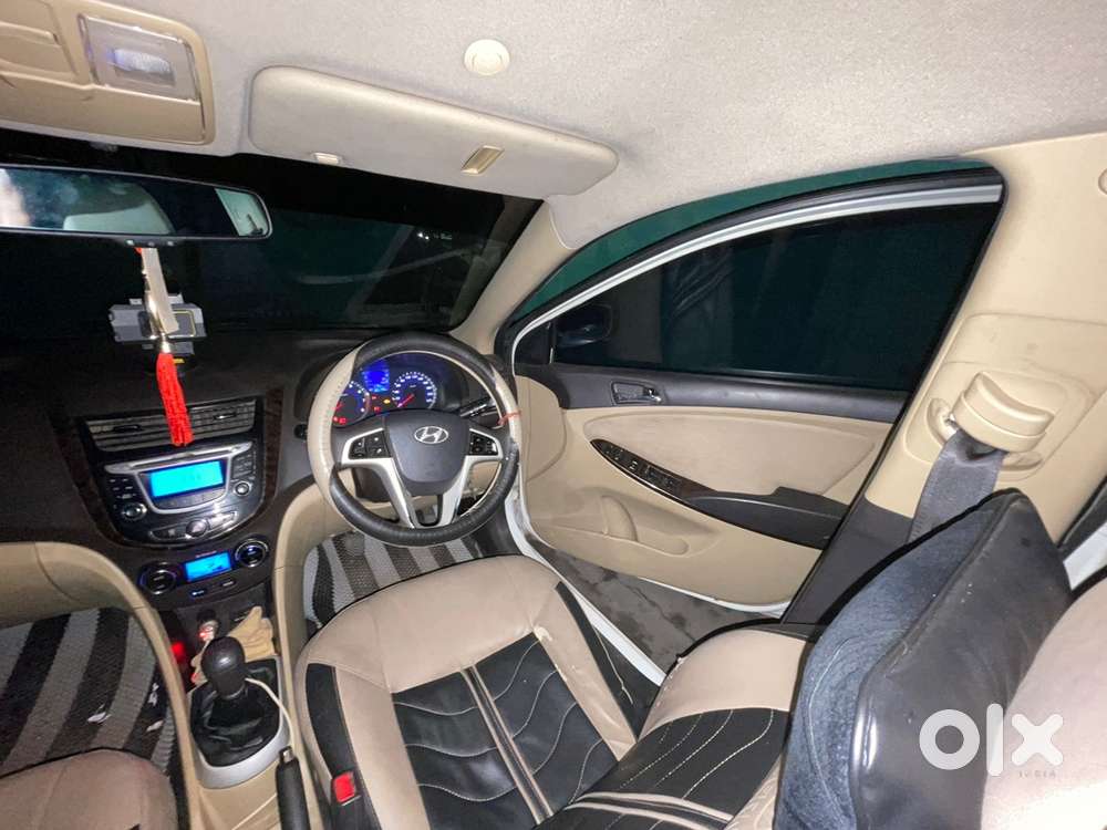 Hyundai Verna 2012 Petrol Manual