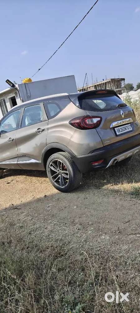 Renault Captur 2018 Diesel 80000 Km Driven