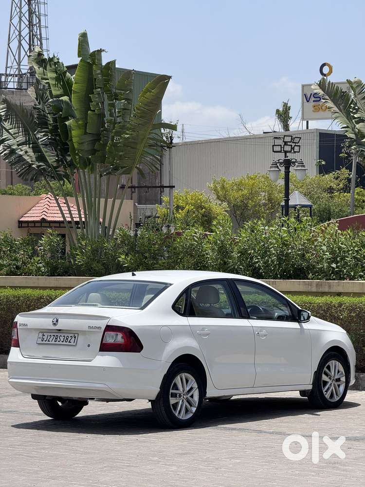 Skoda Rapid [2016-2020] 1.5 Style Plus Tdi At, 2018, Diesel