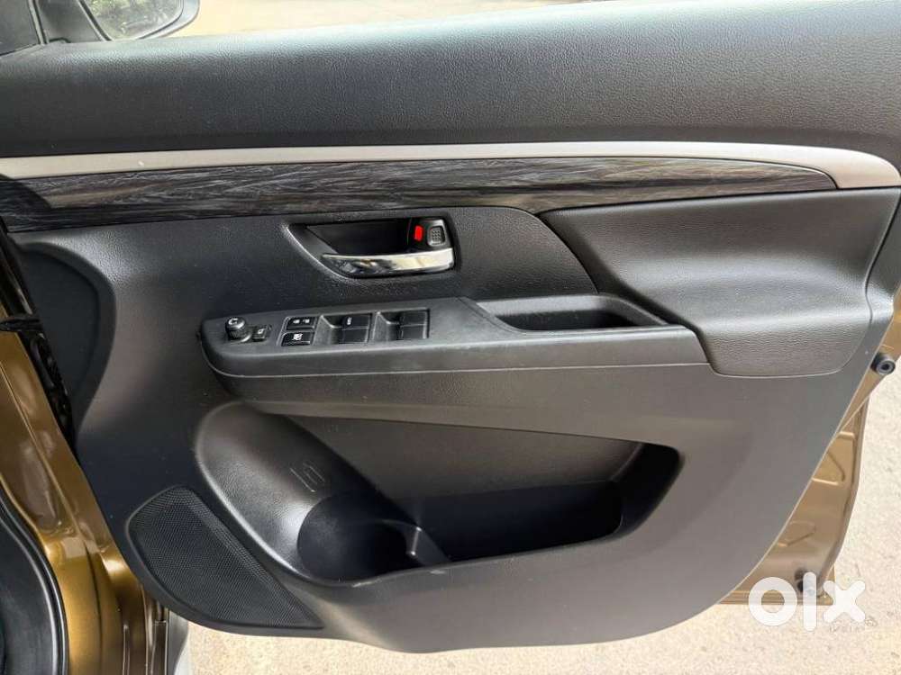 Maruti Suzuki Xl6 Alpha At, 2021, Petrol