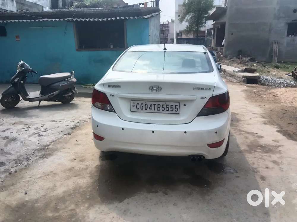 Hyundai Verna Crdi 2012 Variant