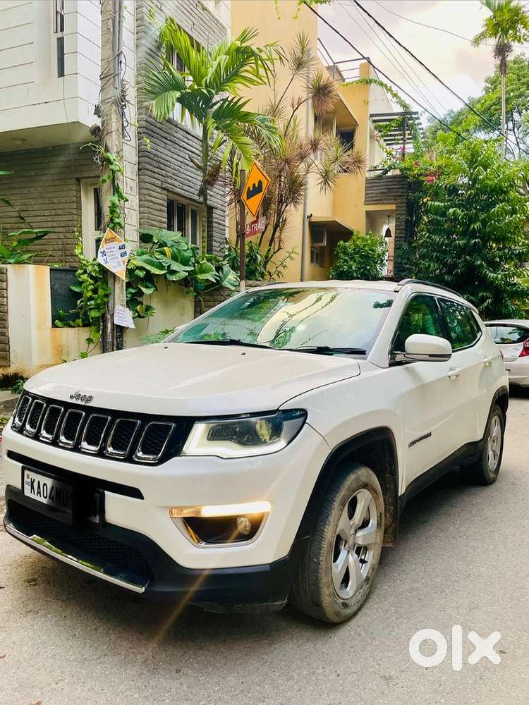 Jeep Compass 2017 Petrol Well Maintained