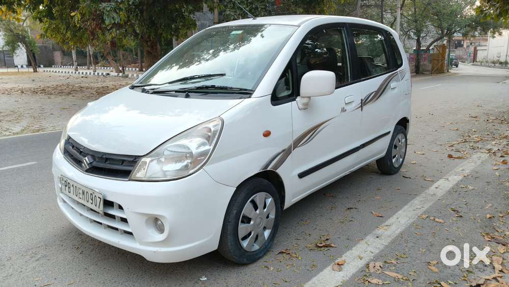 Maruti Suzuki Estilo Vxi Abs Bs-iv, 2013, Petrol