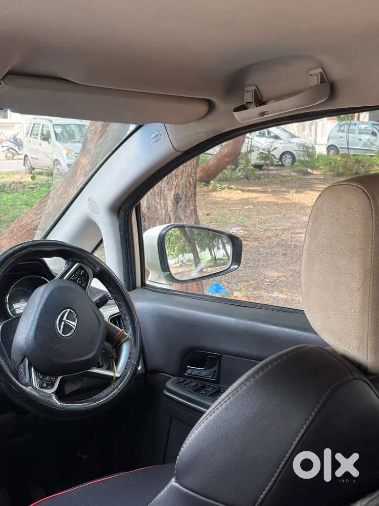 Tata Hexa 2.2 Xt 2017