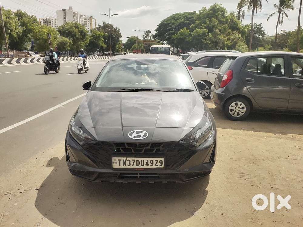 Hyundai I20 Sportz 1.2 Ivt, 2024, Petrol