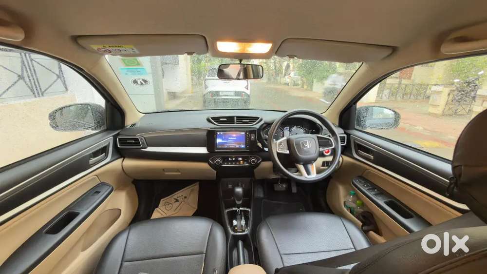 Honda Amaze 2024 Petrol 9852 Km Driven Top Model Good Coundition