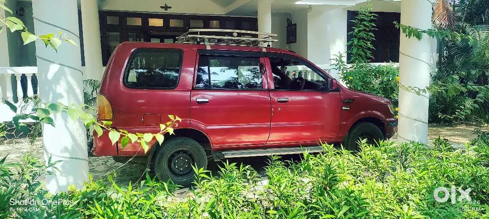Chevrolet Tavera 2012 Diesel 402000 Km Driven