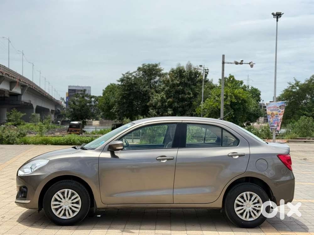 Maruti Suzuki Dzire 1.2 Vxi Amt, 2017, Petrol