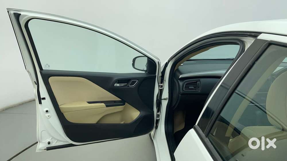 Honda City I-vtec Cvt V, 2018, Petrol