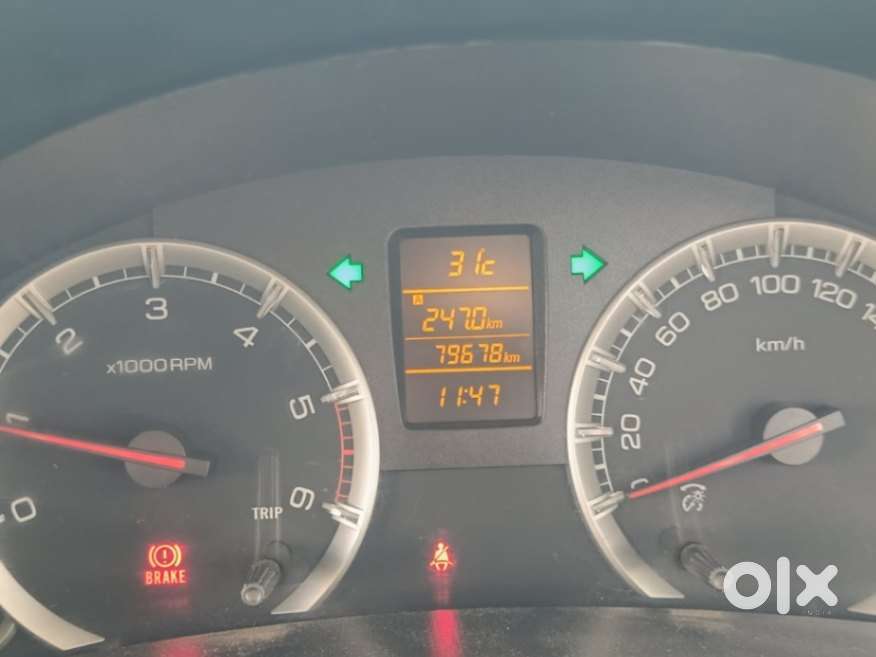 Maruti Suzuki Swift Dzire Zdi, 2013, Diesel