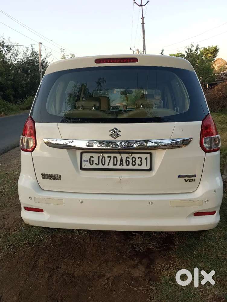 Maruti Suzuki Ertiga 2017 Diesel 100000 Km Driven