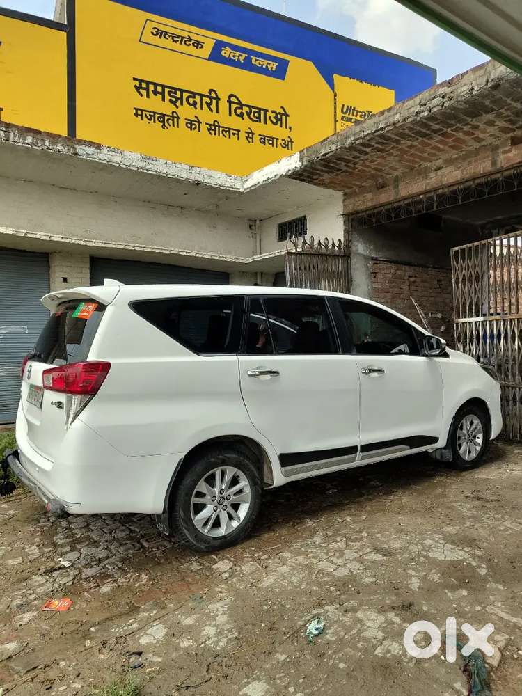 Toyota Innova Crysta Mt 2017