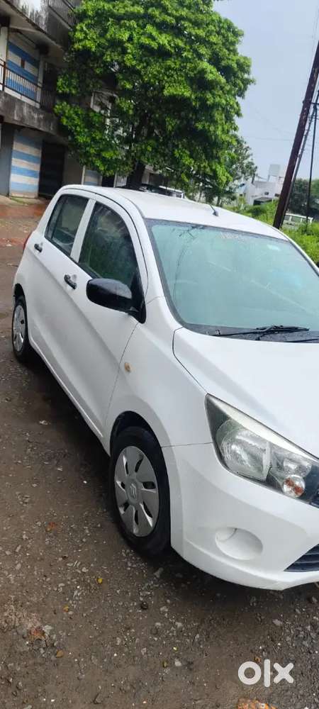 Maruti Suzuki Celerio Vxi 2015 Variant 4tyre Mrf Zlx New Tyre Amaron B