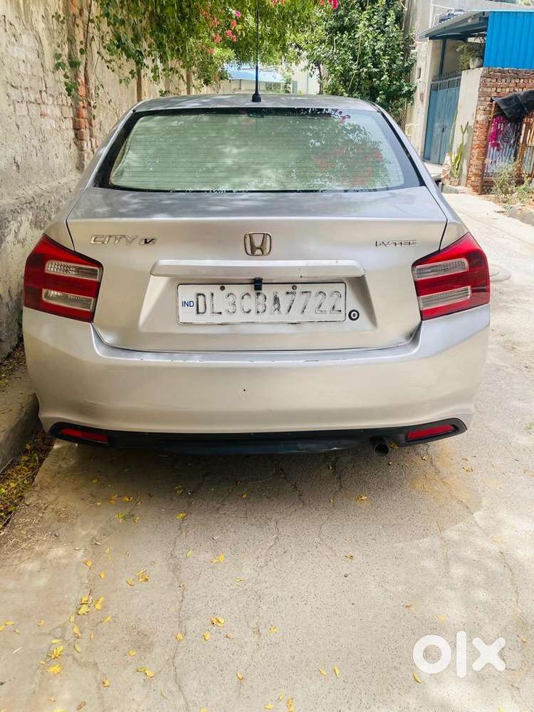 2013 Honda Petrol Cgn कार