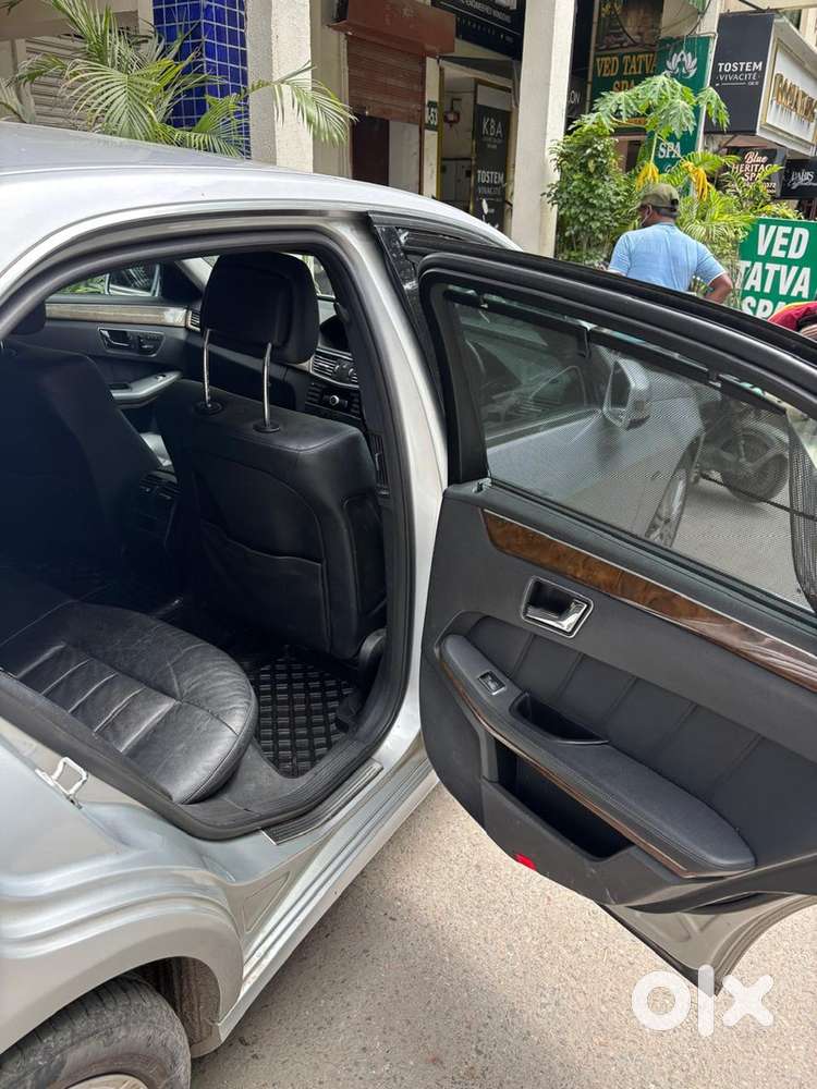 Mercedes-benz E-class Petrol 2011