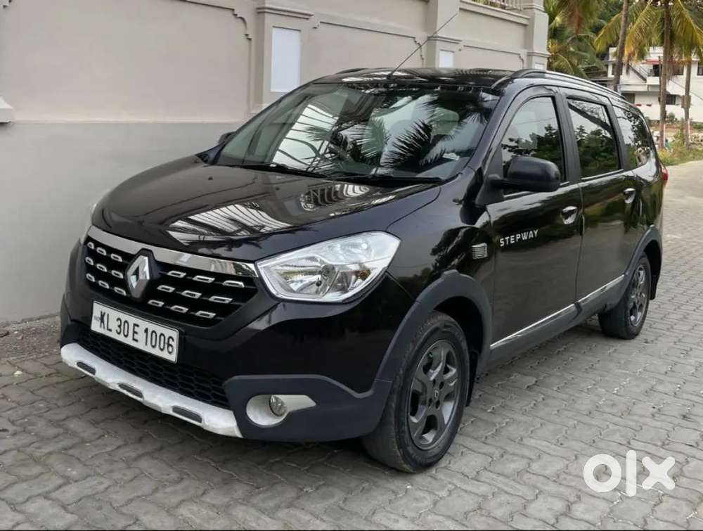 Renault Lodgy 2015 Diesel 150000 Km Driven