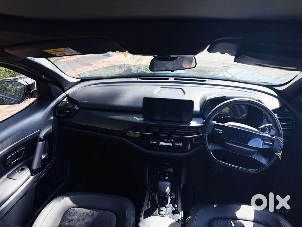 Tata Safari Adventure X Plus 7 Str At, 2025, Diesel