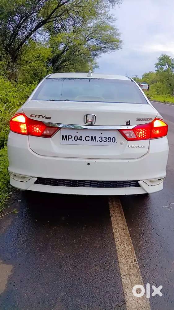 Honda City 2014 V Cvt