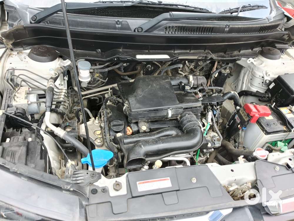 Maruti Suzuki Brezza 1.5 Zxi Smart Hybrid, 2023, Petrol