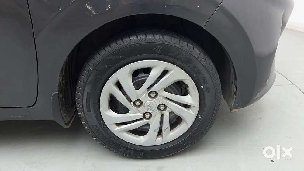 Hyundai Aura [2023-ongoing] 1.2 S Petrol Manual, 2021, Petrol