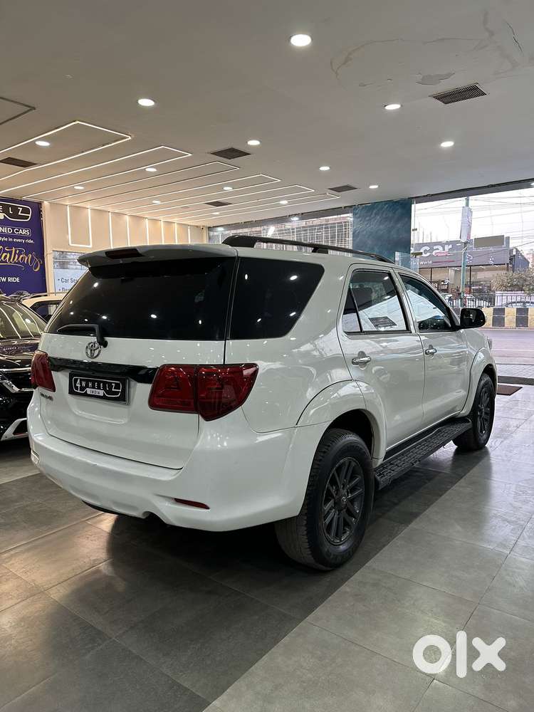 Toyota Fortuner 4x2 Mt 2.8 Diesel, 2016, Diesel