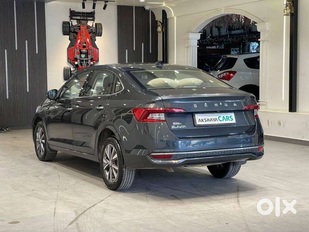 Skoda Slavia 1.0 Tsi Style, 2022, Petrol